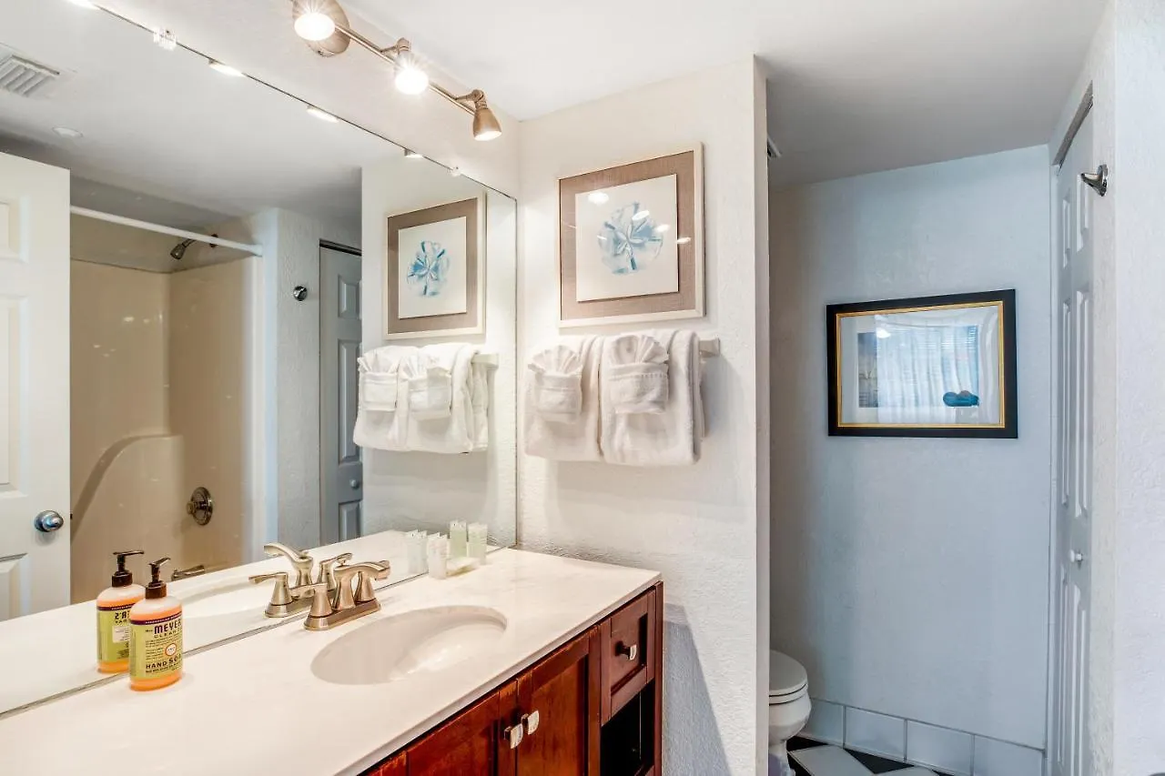 شقة كي وست Sunrise Suites - Butterfly Nest #107